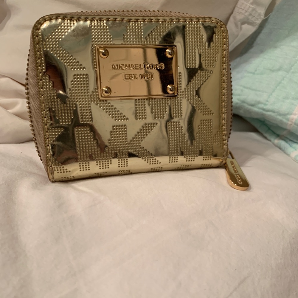 Small Michael Kors Wallet